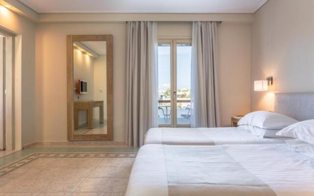 Porto Naxos Hotel