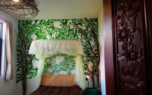Cangshanerhai Residence Inn