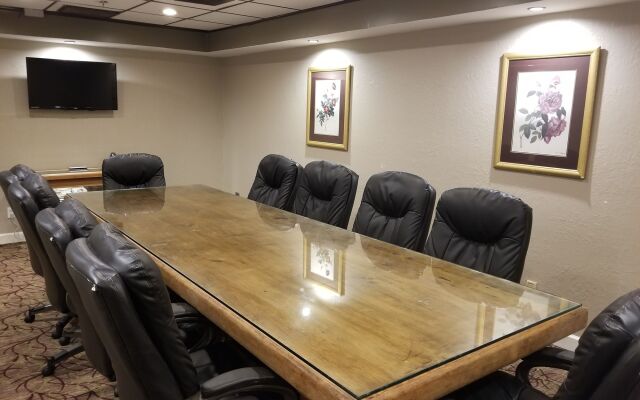 Stayable Select Gainesville