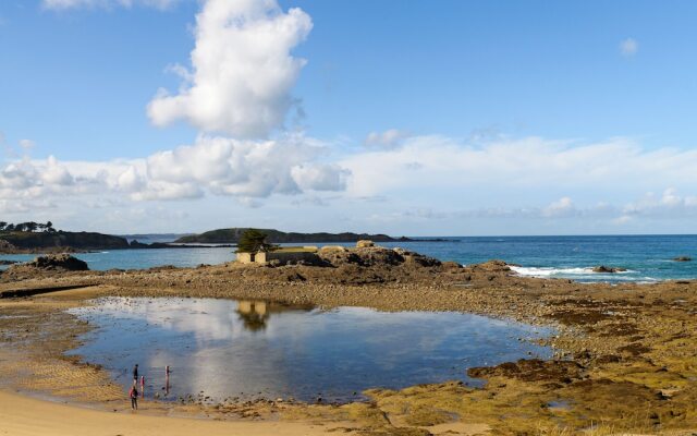 Lagrange Vacances Les Roches Douvres