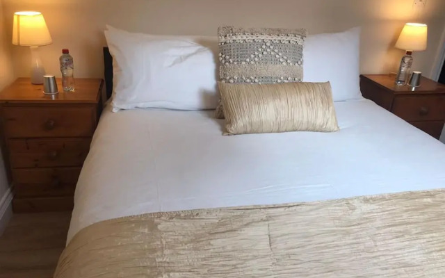 Helens House Derry City Centre Remarkable 3-bed