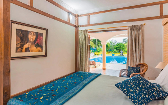 Beachfront 6+1BDR Luxury Villa With Private Pool
