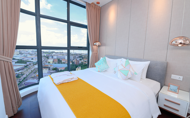 The Peninsula Phnom Penh