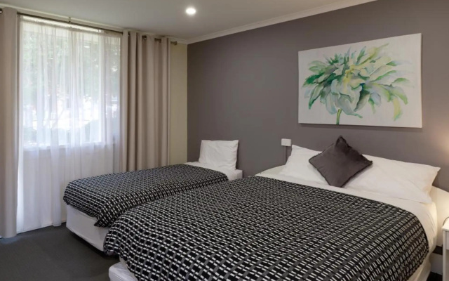 Keilor Motor Inn – Guest Rooms – Melbourne