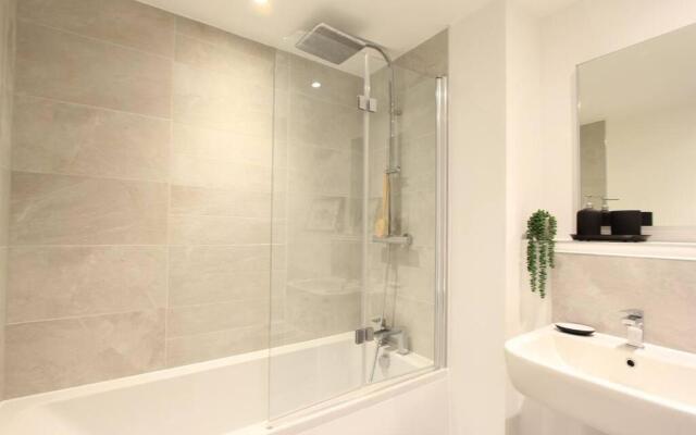 Cabot Mews Apartment 2