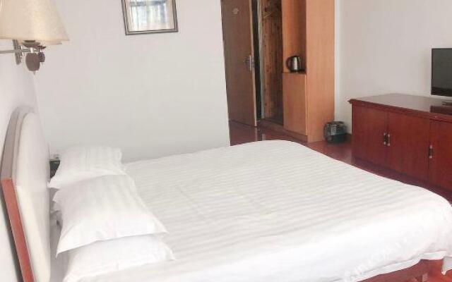 Liantong Hotel