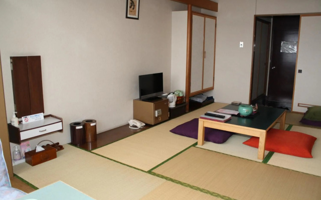 Hotel Grand Toya