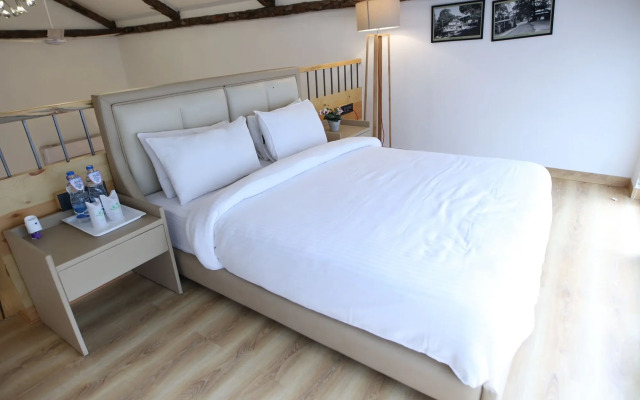 Kasauli Hills Resort