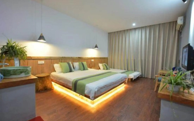 Aisuixing Theme Inn