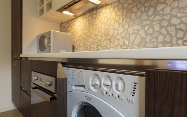 The Queen Luxury Apartments-VillaGiorgia