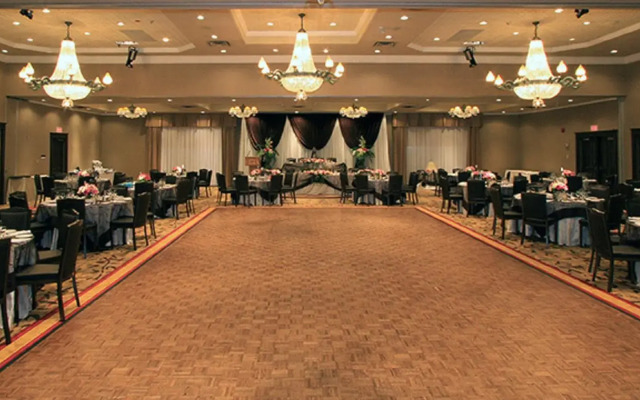 Hockley Valley Resort