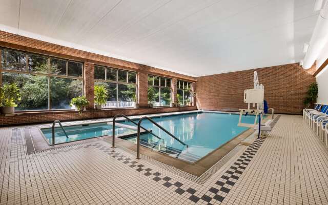 Best Western Grand Victorian Inn