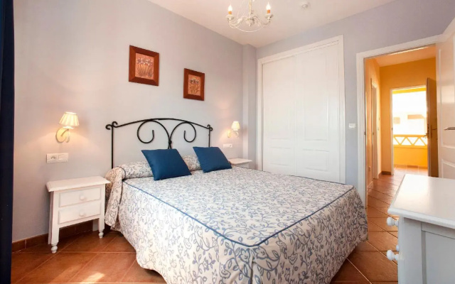 Apartamentos Leo Canela