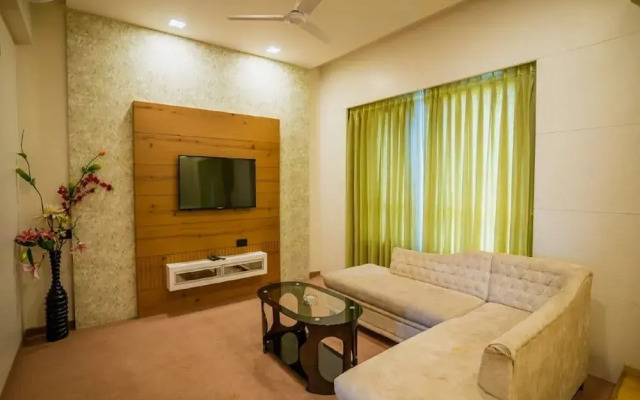 Hotel V Star by OYO Rooms