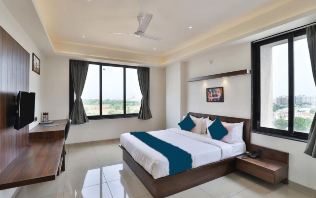 OYO 16604 Hotel Sparsh Inn