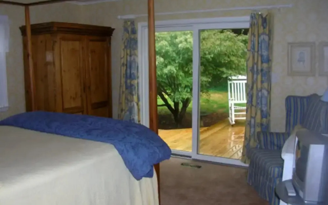 Meadow Gardens Bed and Breakfast
