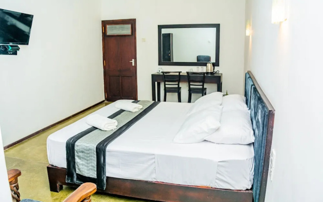 ShiCo Transit Hotel