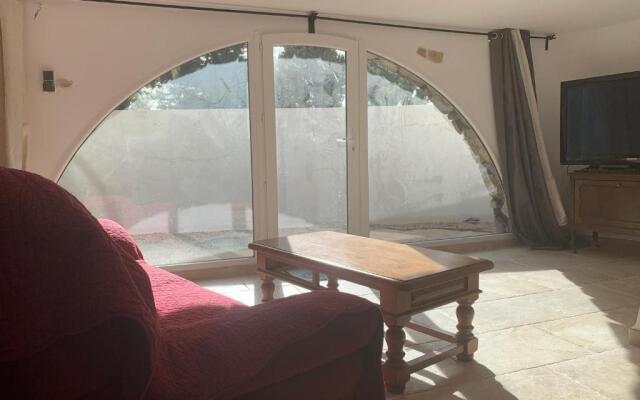 T2 40m2 + jardin à 10min à pied des plages