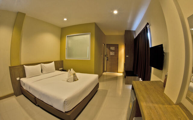 OMG Hotel