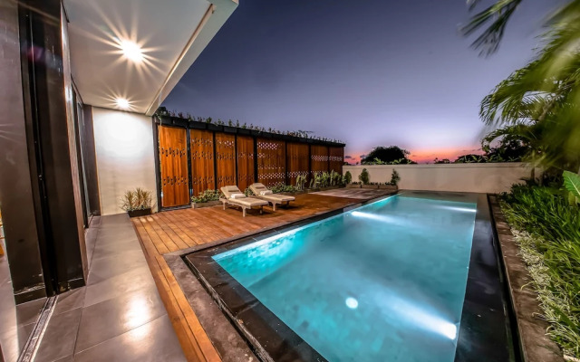 Balangan Beach Villa Freya