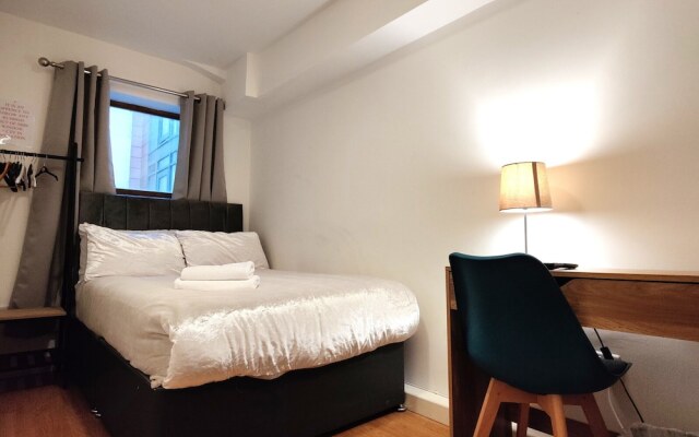 Liverpool Stays - City Centre Rooms