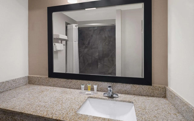 Ramada by Wyndham Locust Grove