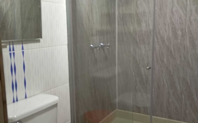 Hotel Lares 70 Laureles