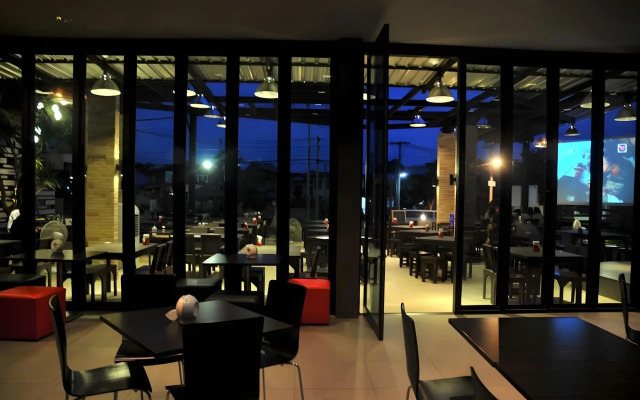 JP Emerald Hotel