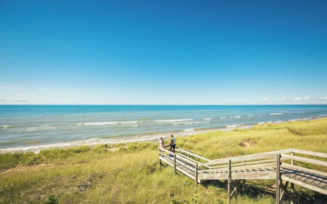 Holiday Inn Express Strathroy by IHG