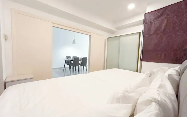 Solaris Dutamas by Manhattan Group