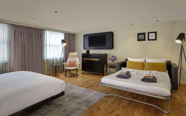 Holmes Hotel London