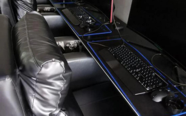 Slence Snow Theme Hotel