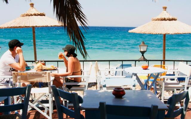 Kokkari Beach