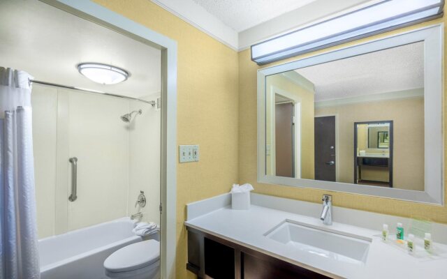 Holiday Inn Inner Harbor