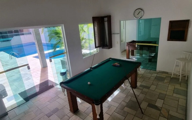 Apartamento com piscina perto do mar de Ubatuba, aceitamos crianças