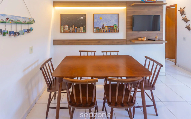 Lindo apto com varanda e churrasqueira ECU102