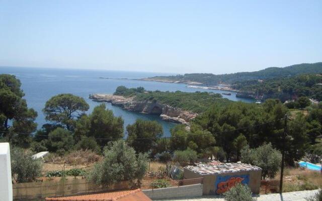 Pension Dimitra