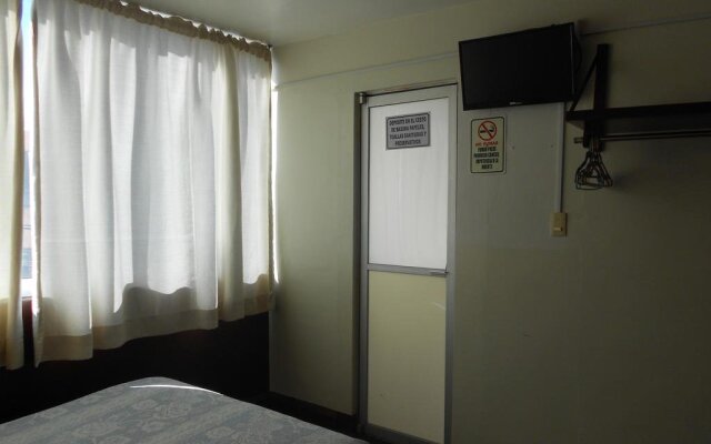 Hotel Regis