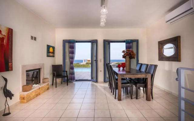 Villa Rosa Apartments