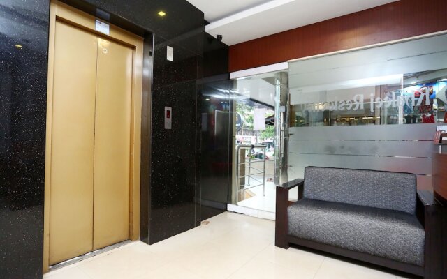 OYO 5075 Khaleej Residency