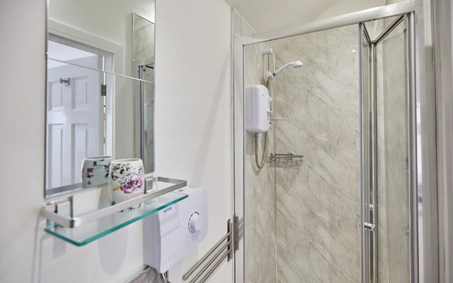 Host Stay The Guest Place