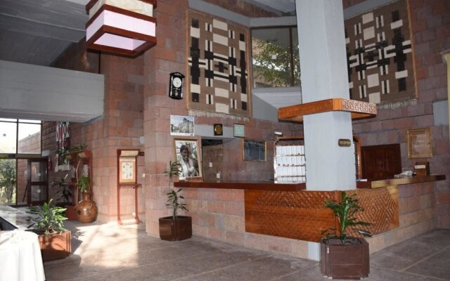 Roha Hotel