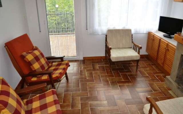 106306 - Apartment in Llança
