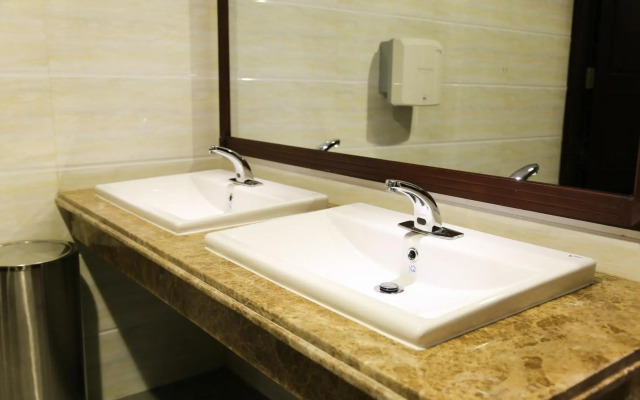 Iris Dalat Hotel