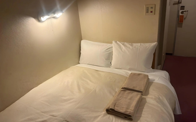 Hotel Crown Hills Oita – Guest Rooms – Oita