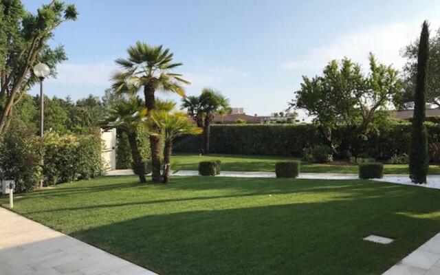 Beautiful Modern Villa in Albarella by Beahost