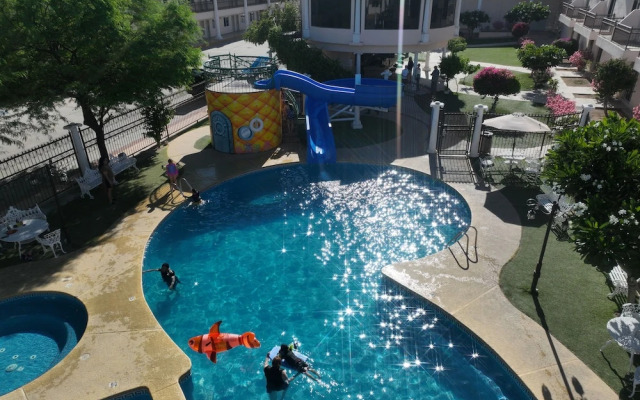 Hotel Santorian