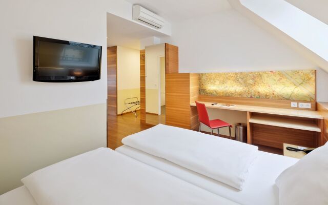 Отель Four Points Flex by Sheraton Vienna Hauptbahnhof