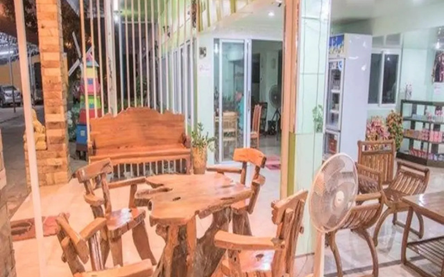 Nalumon Apartment