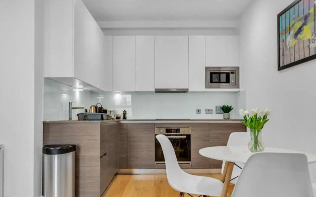 Heathrow Central Apartments By Mysquare